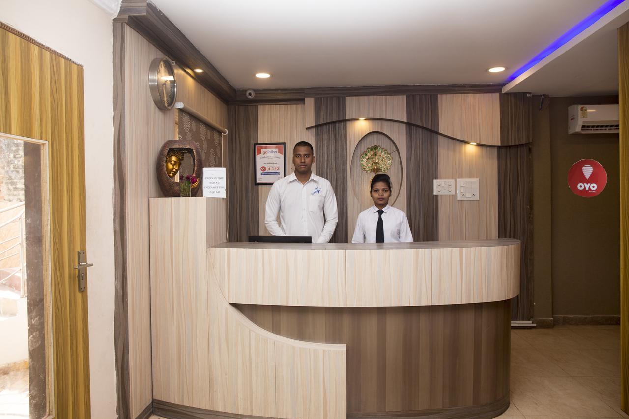 Oyo 3345 Shubham Beach Hotel Puri Buitenkant foto
